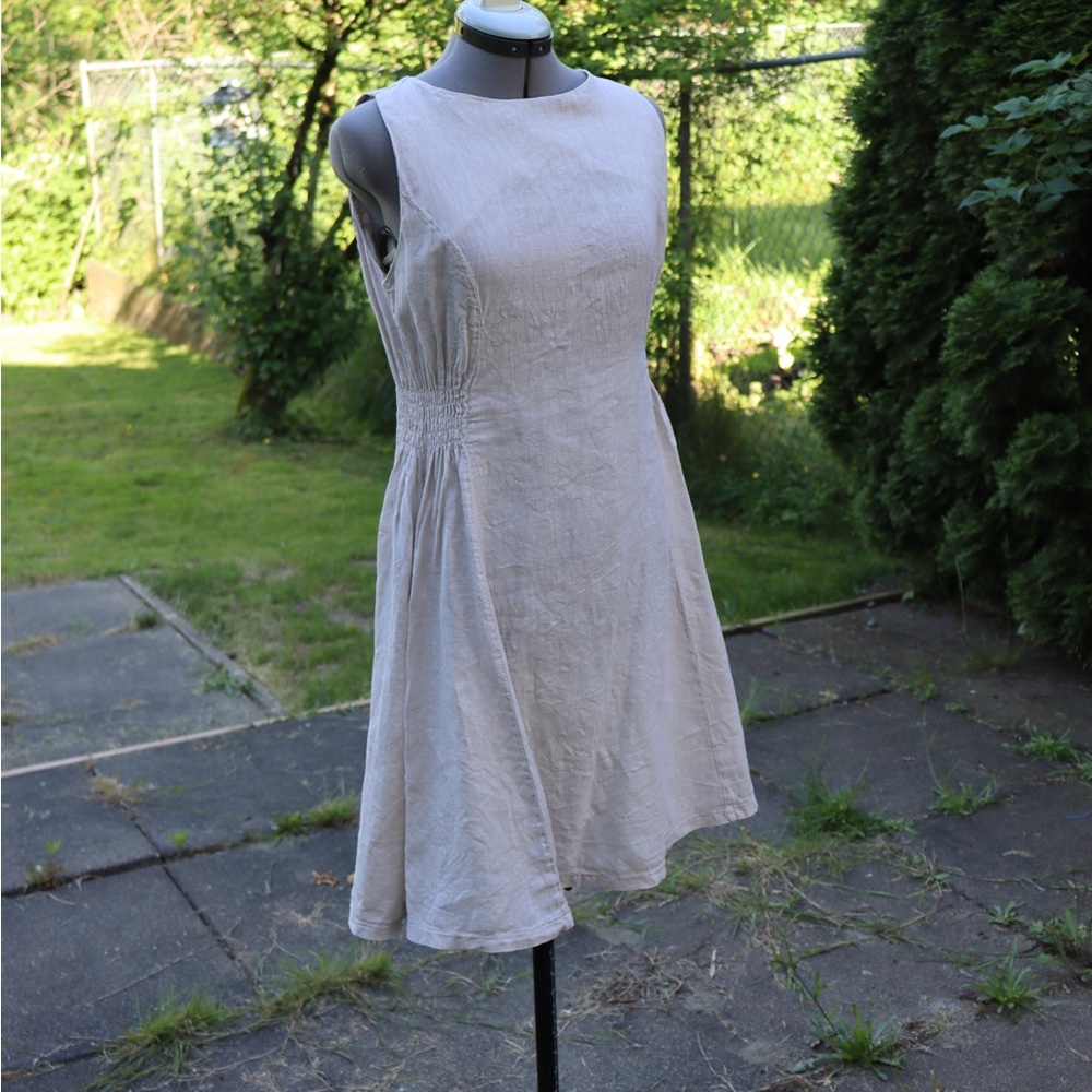 Piazza Del Tempio Beige Summer Linen Dress